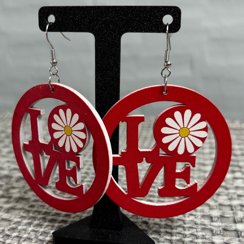 5/$25 (Pick 5 items for $25 Labeled) Love Hoop Earrings - Picture 3 of 3